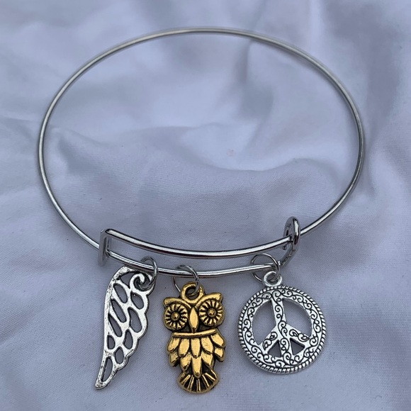 Brand New! Handmade! Adjustable Charm Bangle Bracelet! - Picture 7 of 7